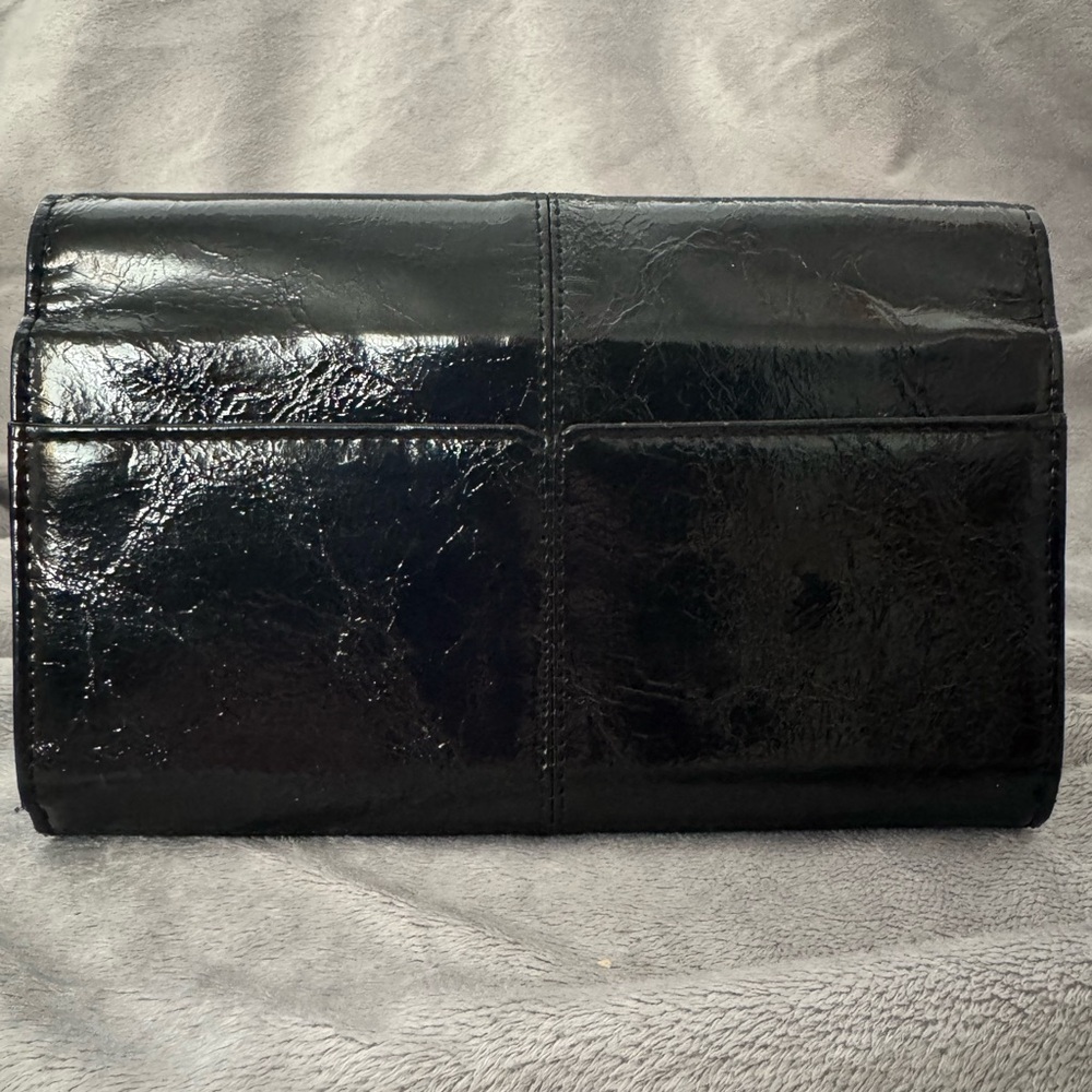 Kenneth Cole Reaction Black Faux Patent Leather Wallet - Picture 8 of 9